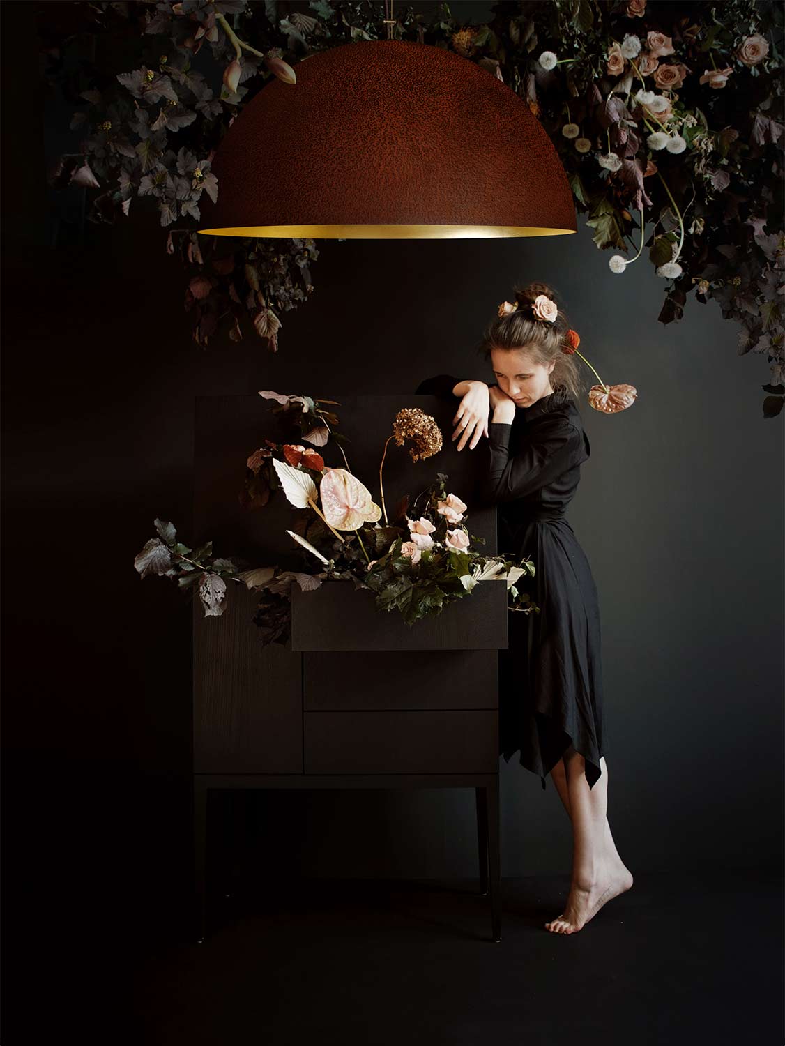 The Queen pendant lamp (Extra Large) ø90cm, 23.75K gold – mammalampa